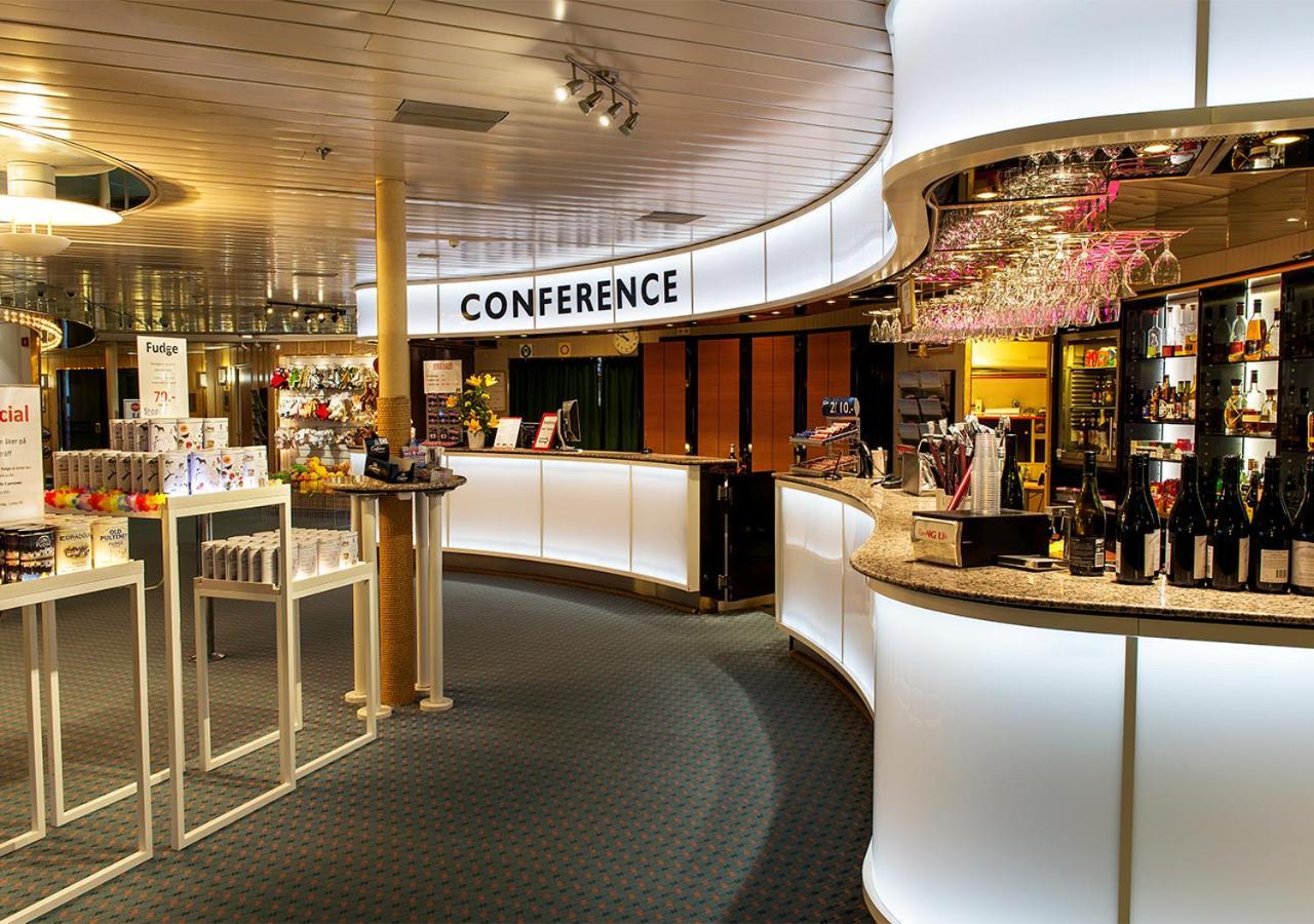  Viking Line Ferry Viking Cinderella - 2-night Cruise Helsinki-stockholm-helsinki Helsinki