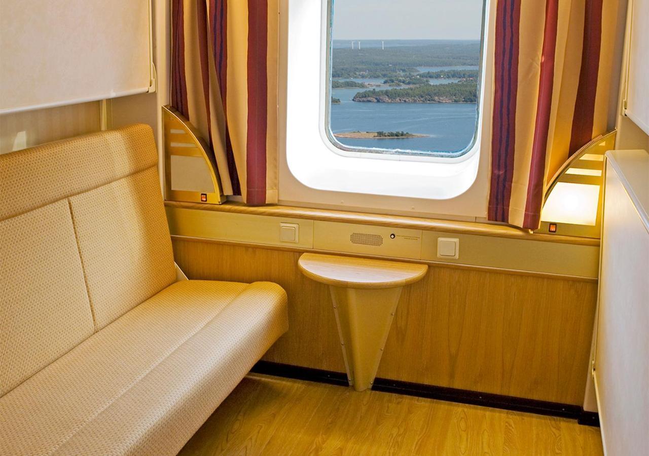  Viking Line Ferry Viking Cinderella - 2-night Cruise Helsinki-stockholm-helsinki