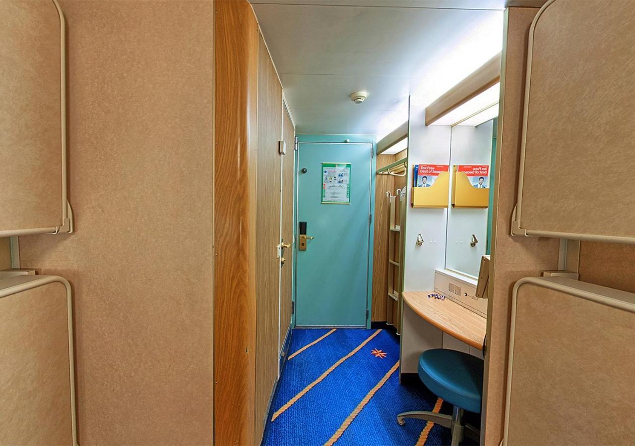  Viking Line Ferry Viking Cinderella - 2-night Cruise Helsinki-stockholm-helsinki