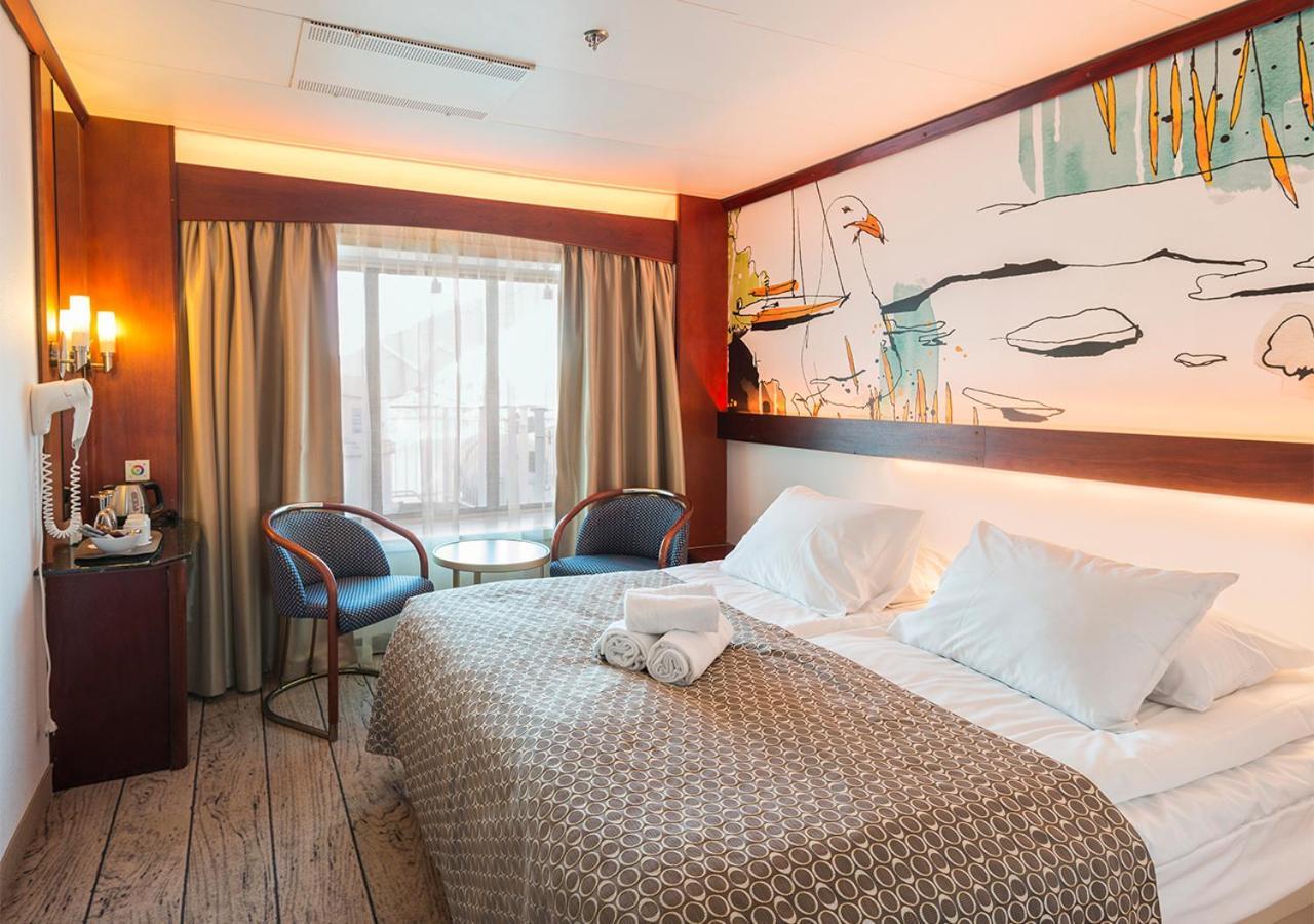 Viking Line Ferry Viking Cinderella - 2-night Cruise Helsinki-stockholm-helsinki Helsinki